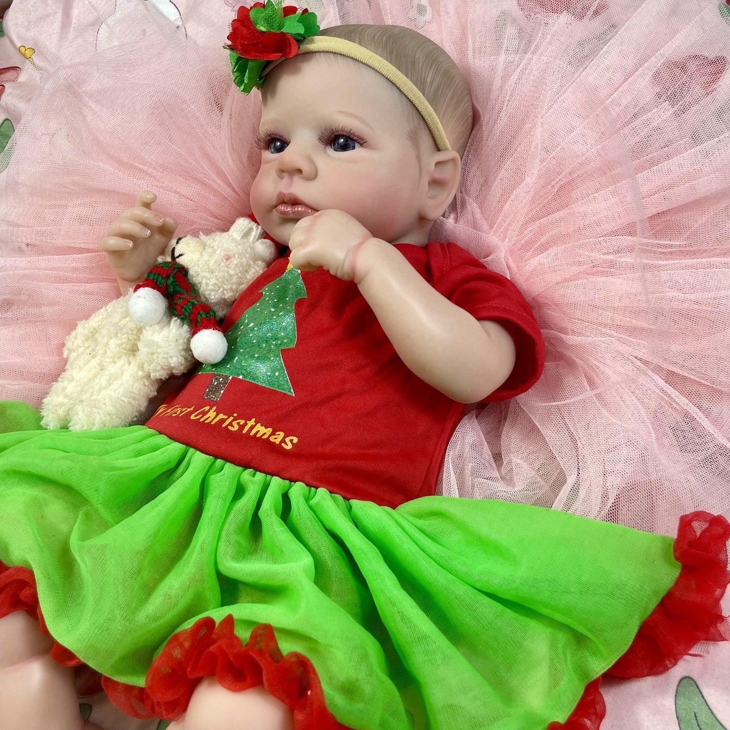 20 Zoll Reborn Puppe mit offenen Augen und Weihnachtskleidung - Loulou