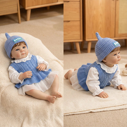 45 cm lebensechte Bettie Reborn Babypuppe mit blauen Augen im blauen Pullover