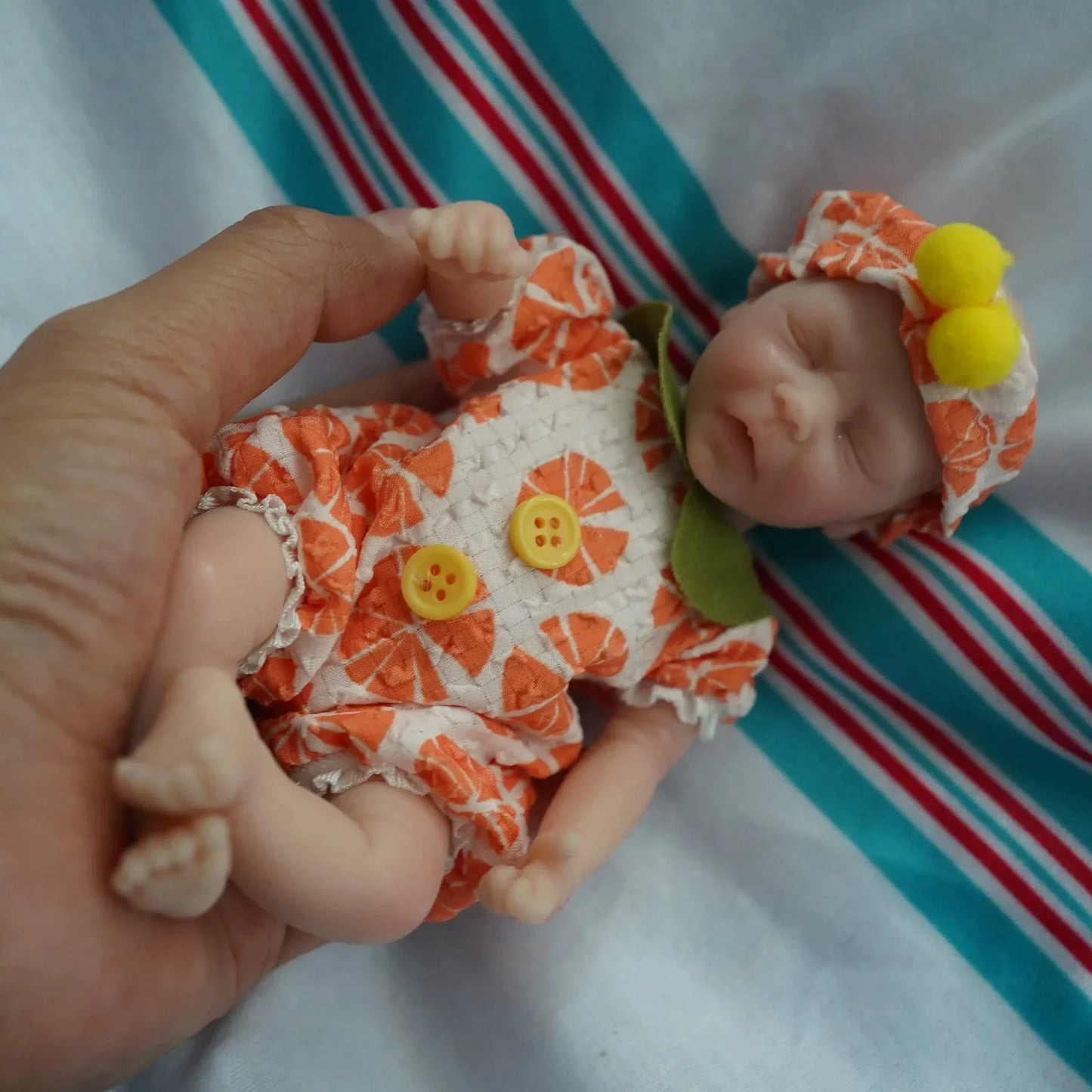 6 Zoll geschlossene Augen Mini Reborn Puppe Junge/Mädchen-Darren