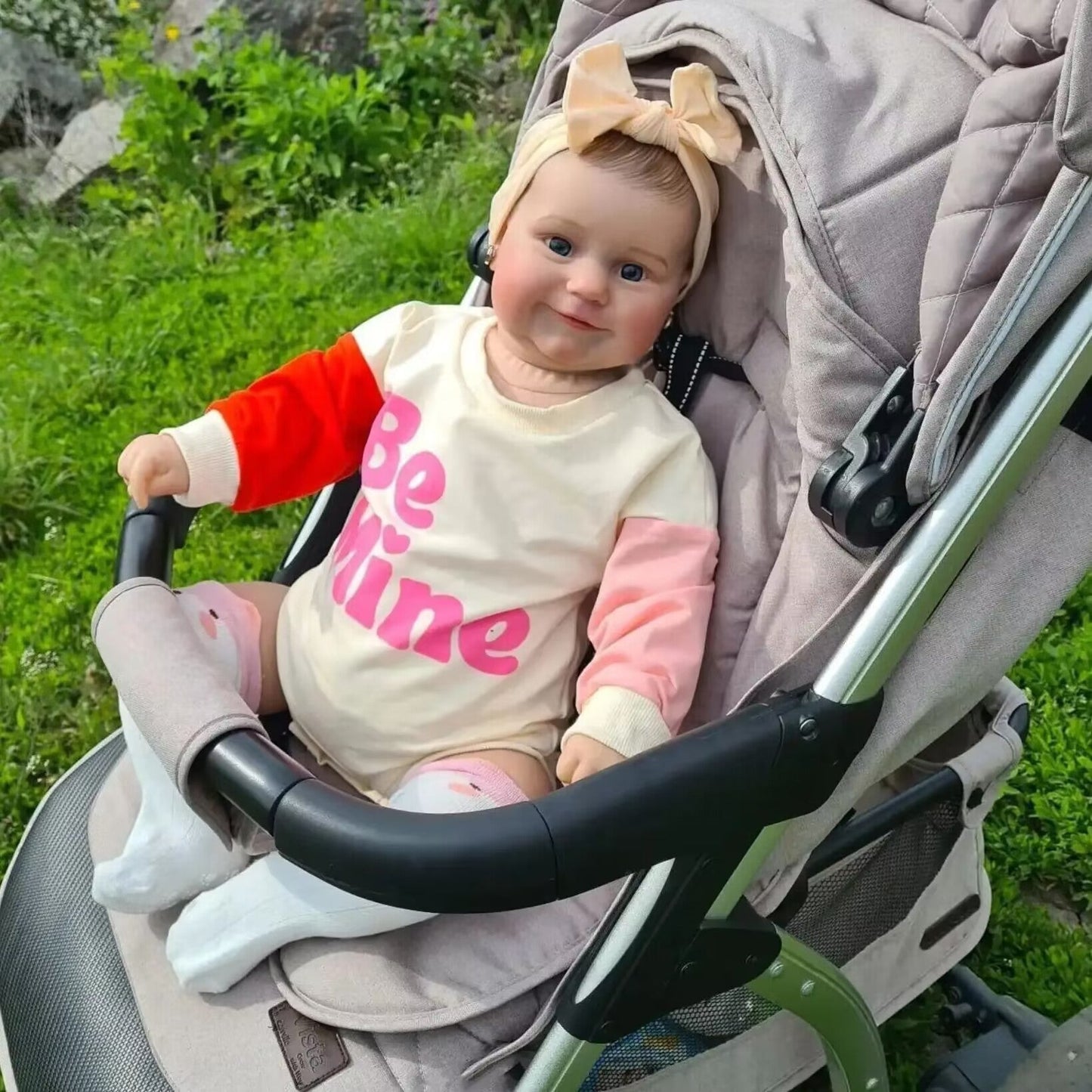 60 cm weiche Reborn Puppe mit offenen Augen-Maddie