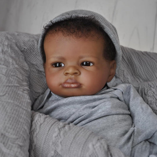 20 Zoll offene Augen dunkle Haut lockiges Haar Reborn Puppe in grauer Kleidung-Lanny