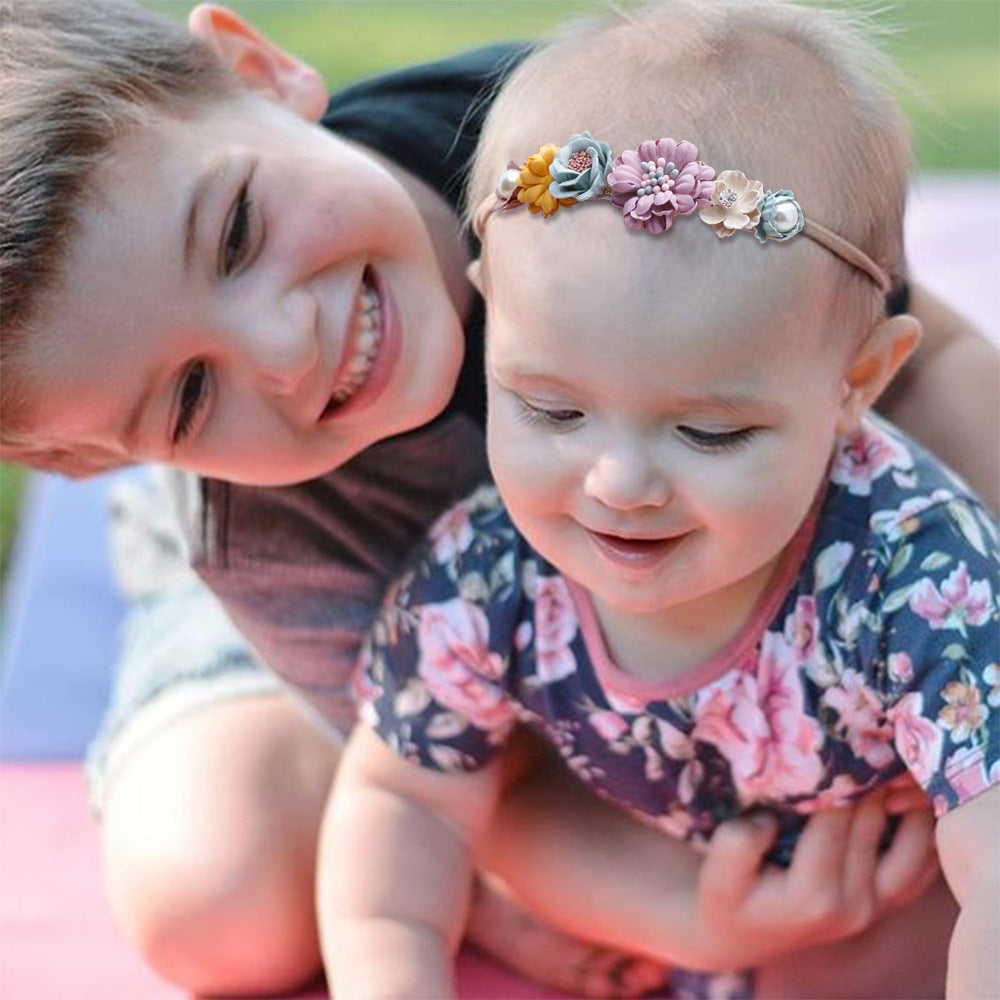 Schöne und niedliche Kopfbedeckung für Babys