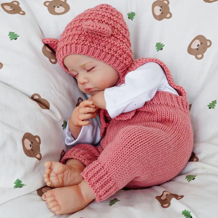 20 Zoll 3D-Haut geschlossene Augen Loulou Reborn Babypuppe Mädchen in rotem Overall