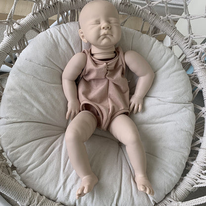 22 Zoll August Schließen Sie Augen DIY unbemaltes Reborn Puppe Kit