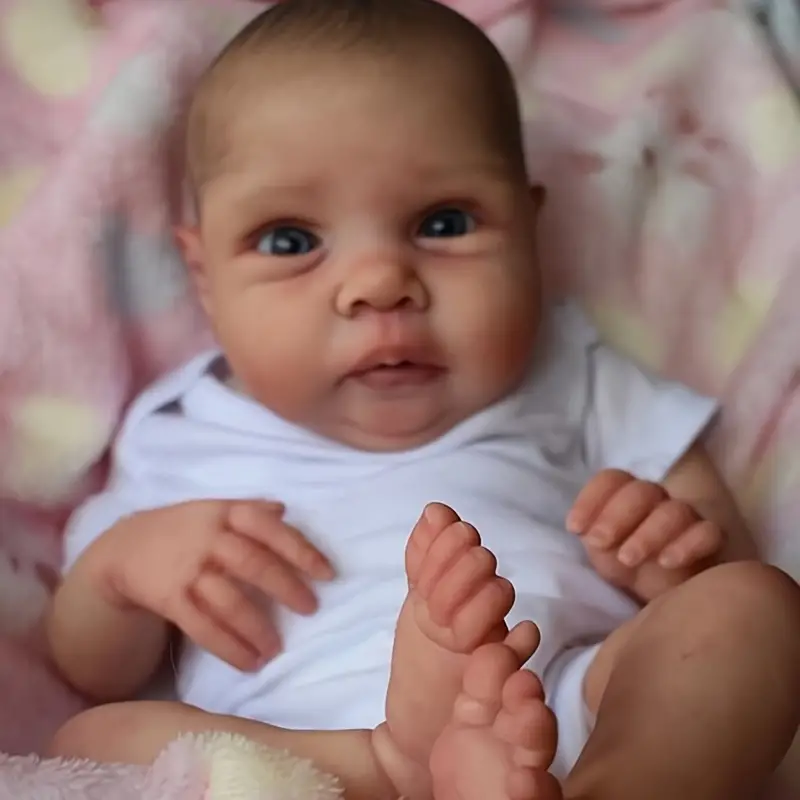 Martina Realistische 19 Zoll Reborn Puppe mit offenen Augen
