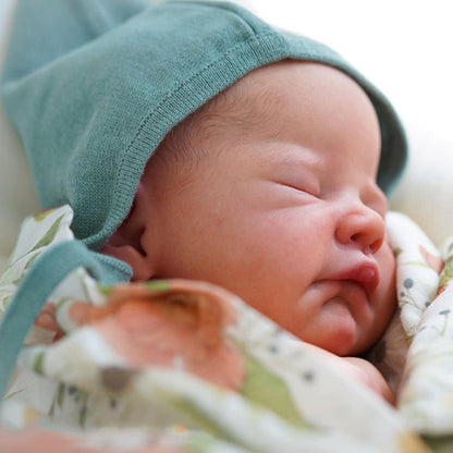 22 Zoll August Schließen Sie Augen DIY unbemaltes Reborn Puppe Kit