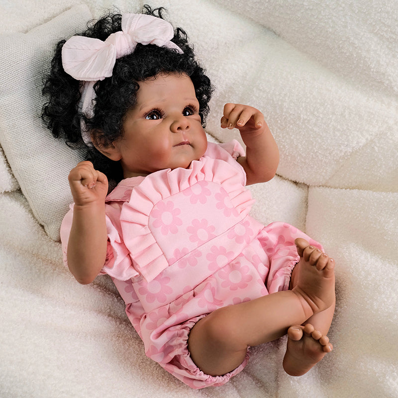 18 Zoll offene Augen lockiges Haar dunkle Haut Reborn Baby Girl-Bettie