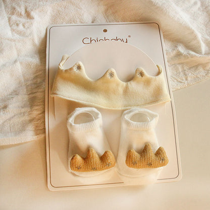 Süßes Kronen-Baby-Stirnband und Socken 2-teiliges Set