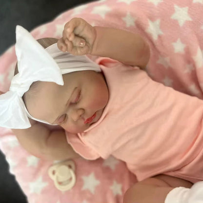 60 cm Pickle Reborn-Puppe mit geschlossenen Augen in rosa Kleidung