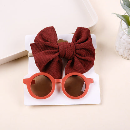 Zweiteiliges Sonnenbrillen-Set mit Schleife und Nylon-Stirnband