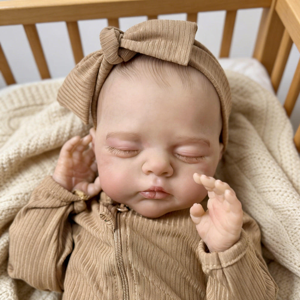 19 Zoll 3D-bemalte Reborn-Puppe mit geschlossenen Augen Irys