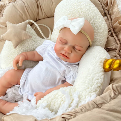 45 cm dehnbares Loulou Reborn Mädchen aus Vollsilikon in weißen Outfits