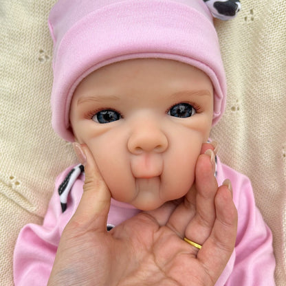 45 cm lebensechte Bettie Reborn Puppe aus Vollsilikon in rosa Outfits