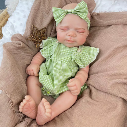 45 cm dehnbare Pascale-Reborn Puppe aus Vollsilikon im grünen Karo Outfit