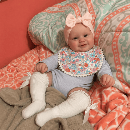 50cm Maddie Reborn Babypuppe mit offenen Augen im grauen Outfit