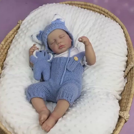 20 Zoll Loulou Reborn-Puppe mit 3D-Haut geschlossenen Augen und blauem Overall